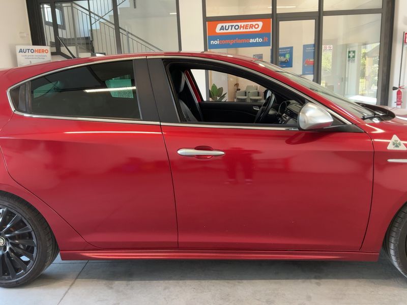 Alfa Romeo Giulietta 1.8 Turbo Quadrifoglio Verde 2011 – снимка 10