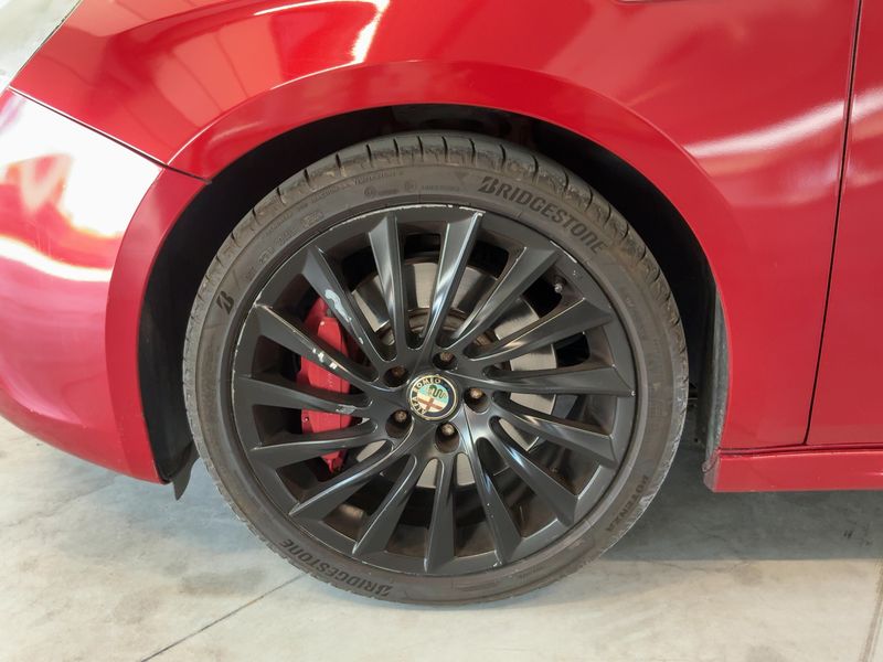 Alfa Romeo Giulietta 1.8 Turbo Quadrifoglio Verde 2011 – снимка 3