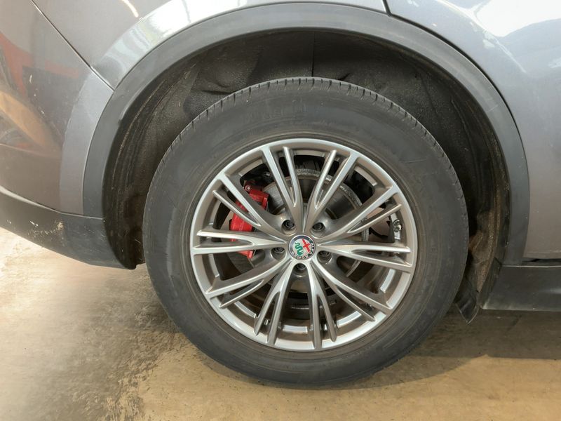 Alfa Romeo Stelvio 2.2 JTDM Super 2WD 2019 – снимка 9