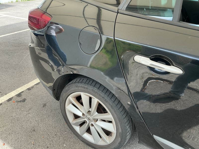 Renault Megane 1.5 dCi Privilege 2011 – снимка 23