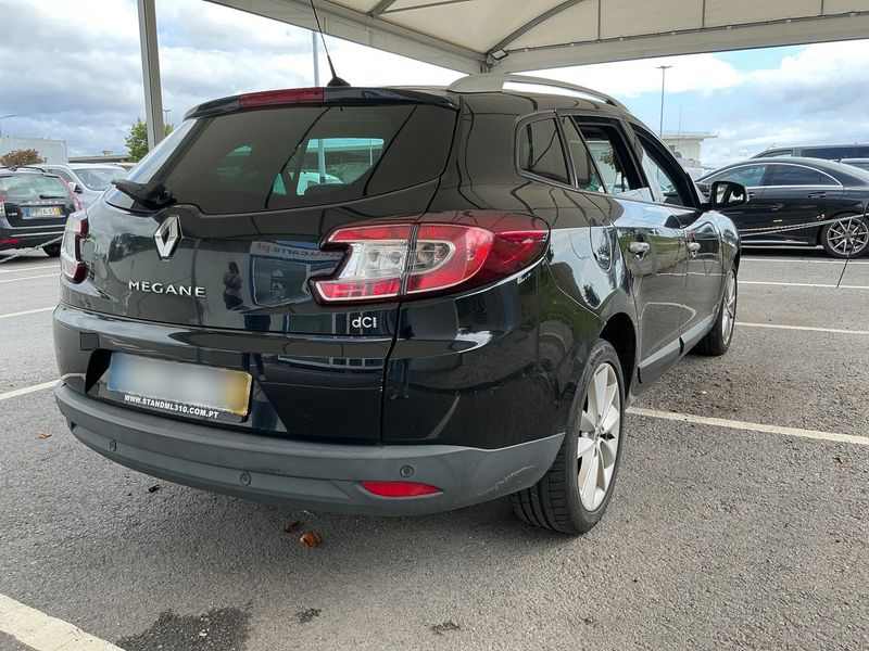 Renault Megane 1.5 dCi Privilege 2011 – снимка 8