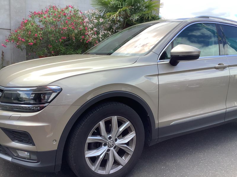 Volkswagen Tiguan 2.0 TDI Highline 4Motion BlueMotion Tech 2019 – снимка 2