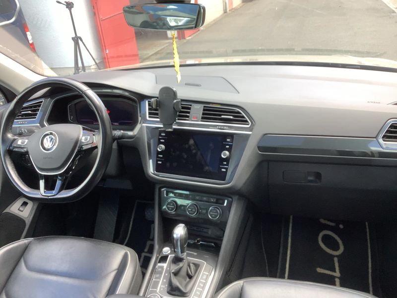 Volkswagen Tiguan 2.0 TDI Highline 4Motion BlueMotion Tech 2019 – снимка 18
