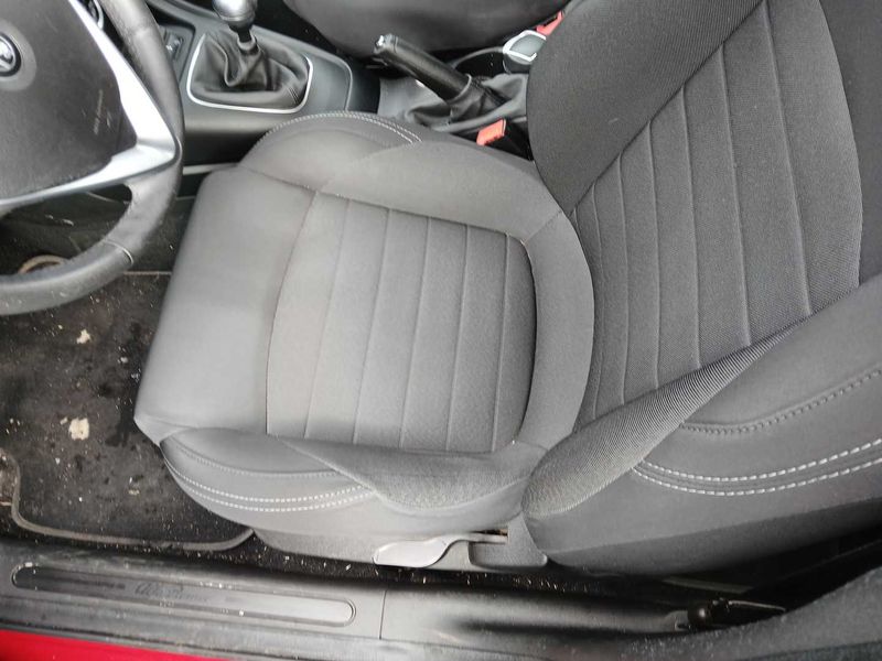 Alfa Romeo Giulietta 1.6 JTD Super 2016 – снимка 25
