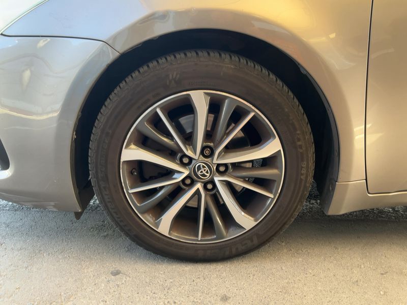 Toyota Avensis 2.0 D-4D Advance 2015 – снимка 3