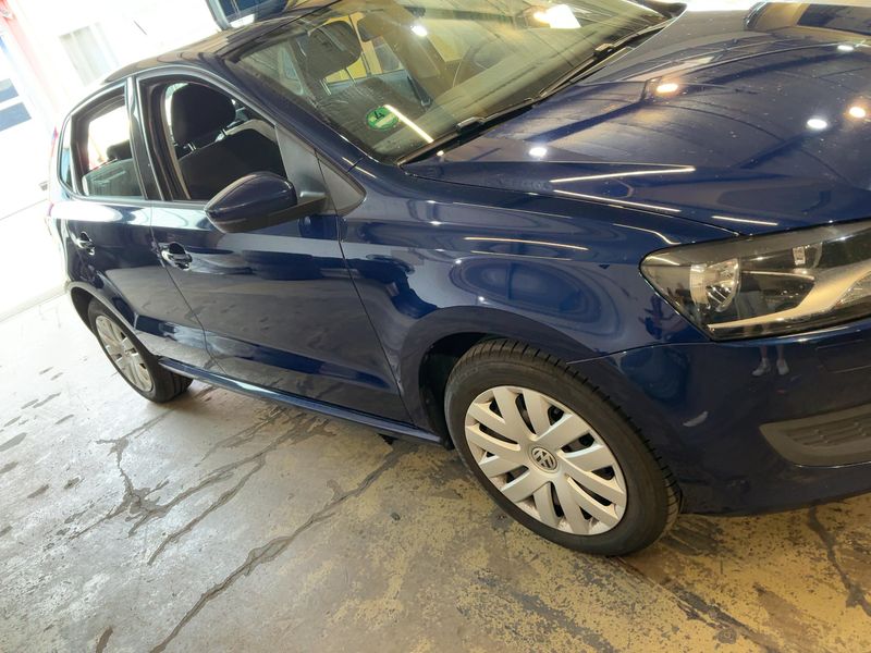 Volkswagen Polo 1.6 TDI Comfortline BlueMotion Tech 2014 – снимка 12