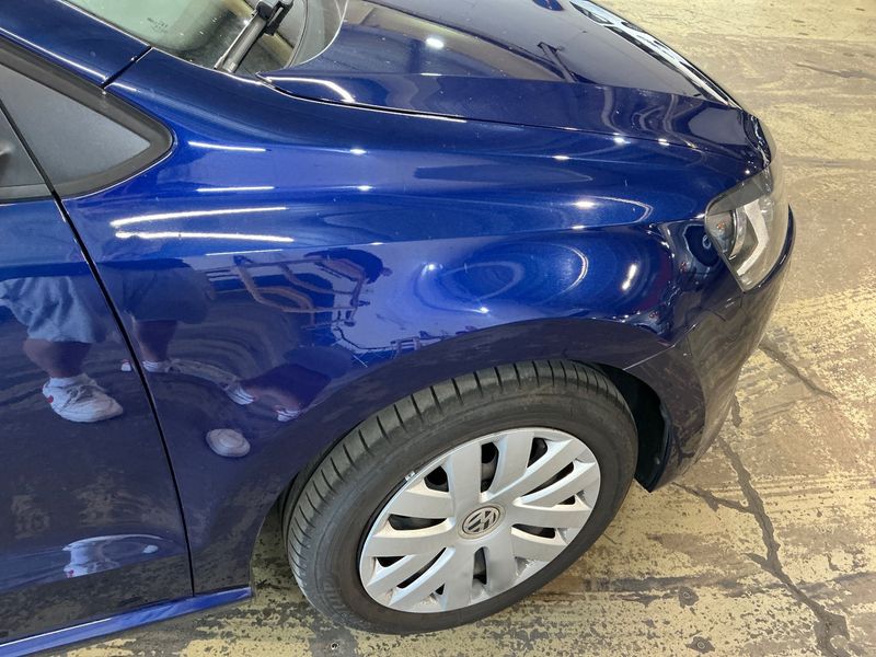 Volkswagen Polo 1.6 TDI Comfortline BlueMotion Tech 2014 – снимка 22