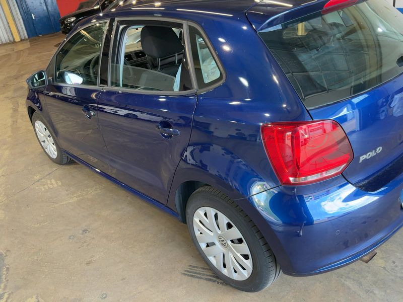 Volkswagen Polo 1.6 TDI Comfortline BlueMotion Tech 2014 – снимка 6