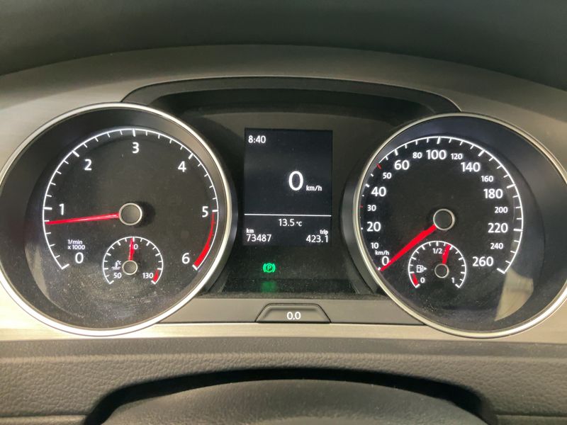Volkswagen Golf VII 1.6 TDI Rabbit 4Motion BlueMotion Tech 2015 – снимка 18