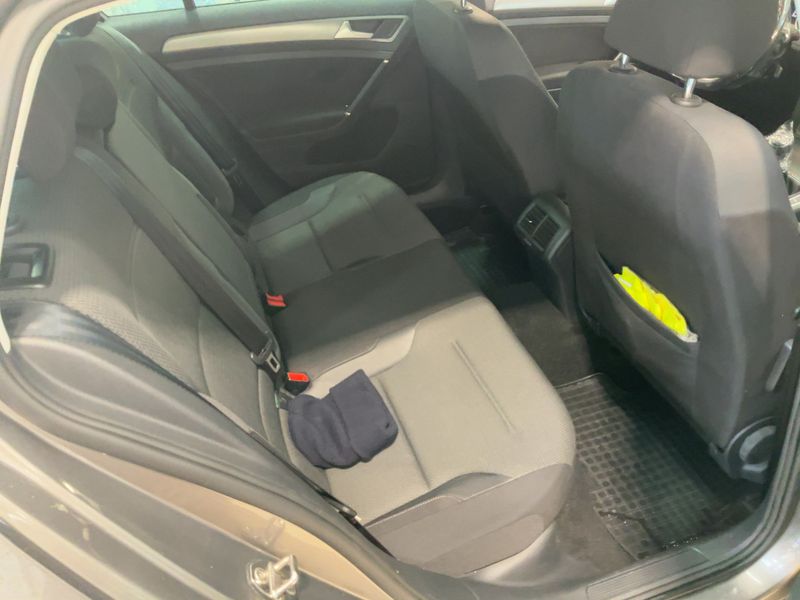 Volkswagen Golf VII 1.6 TDI Rabbit 4Motion BlueMotion Tech 2015 – снимка 19