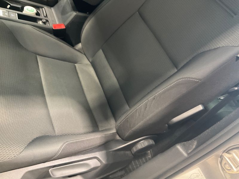 Volkswagen Golf VII 1.6 TDI Rabbit 4Motion BlueMotion Tech 2015 – снимка на щета 42