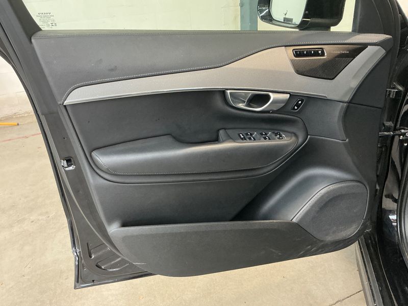 Volvo XC90 2.0 B5 Mild-Hybrid Ultimate Bright AWD 2024 – снимка 26