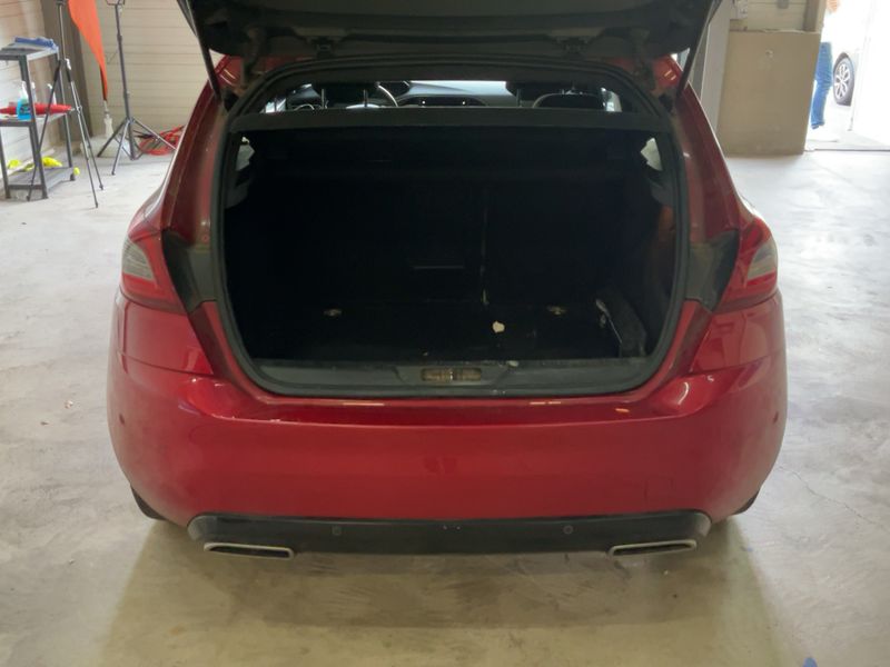 Peugeot 308 1.2 e-THP Allure 2019 – снимка 15