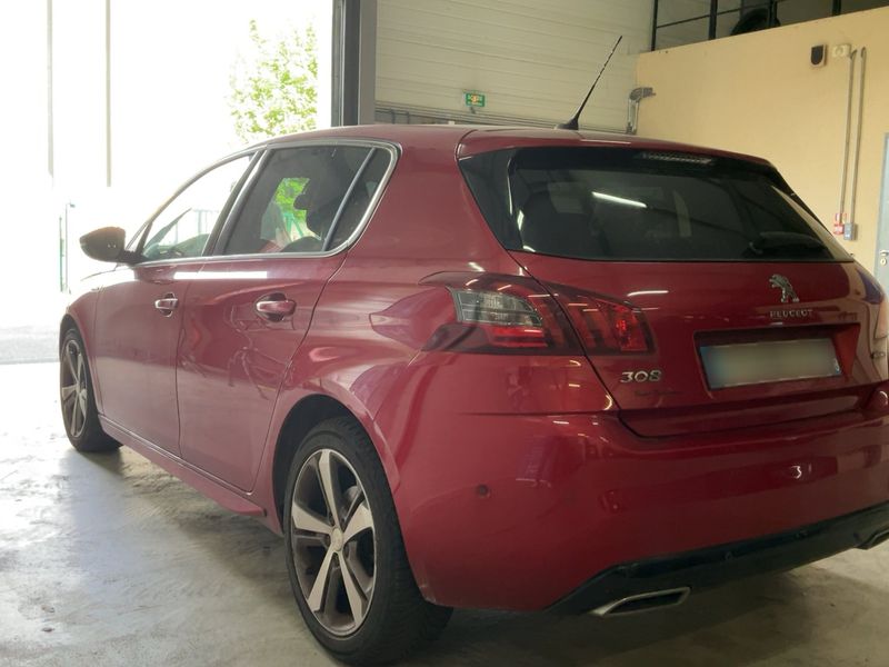 Peugeot 308 1.2 e-THP Allure 2019 – снимка 6