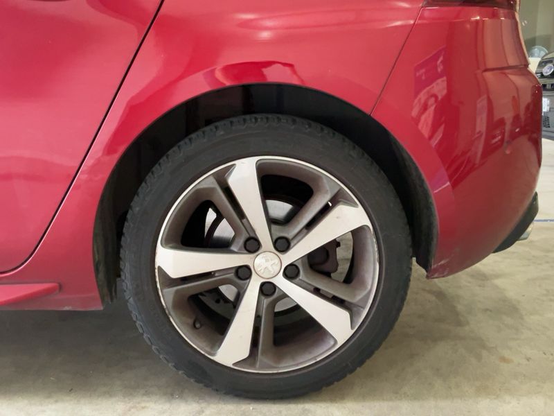 Peugeot 308 1.2 e-THP Allure 2019 – снимка 5