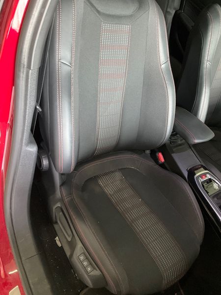 Peugeot 308 1.2 e-THP Allure 2019 – снимка 29
