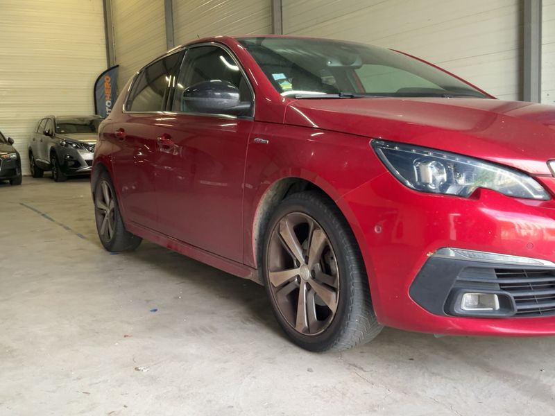 Peugeot 308 1.2 e-THP Allure 2019 – снимка 12