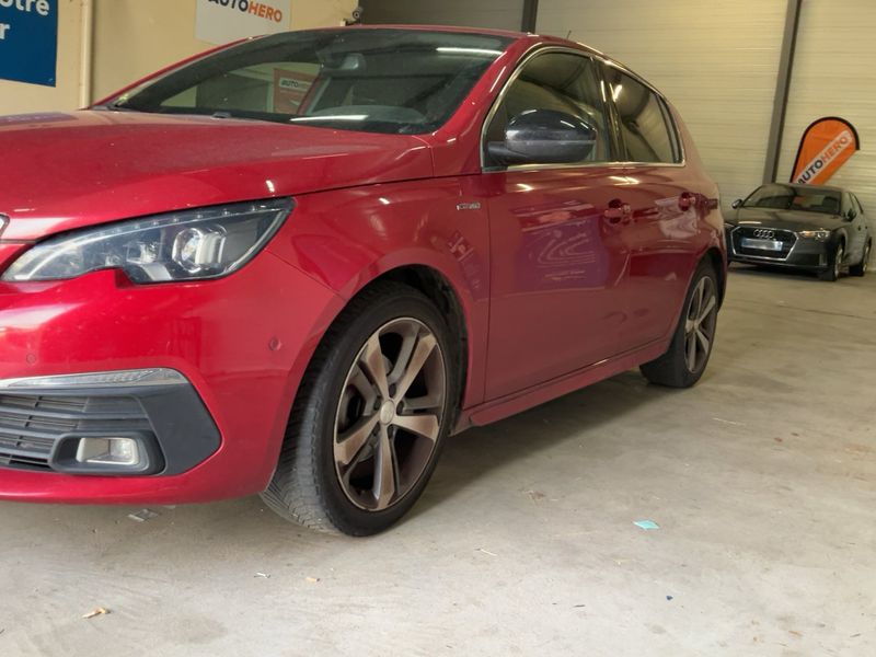 Peugeot 308 1.2 e-THP Allure 2019 – снимка 2