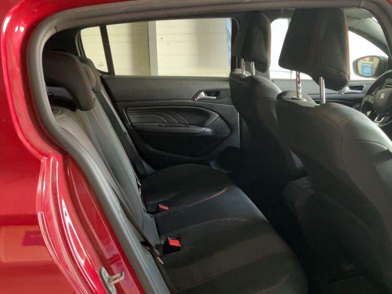 Peugeot 308 1.2 e-THP Allure 2019 – снимка 19