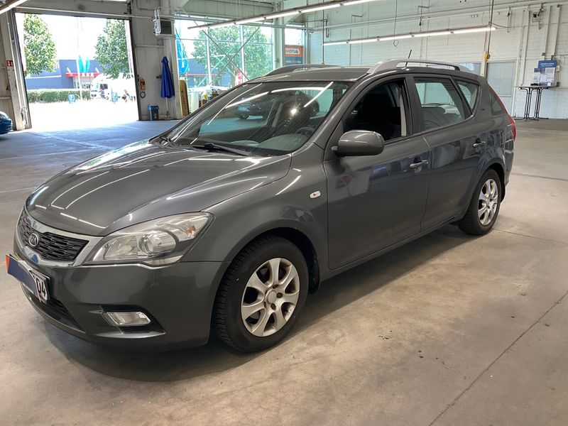 Kia cee'd 1.4 Spirit 2010 – снимка 1