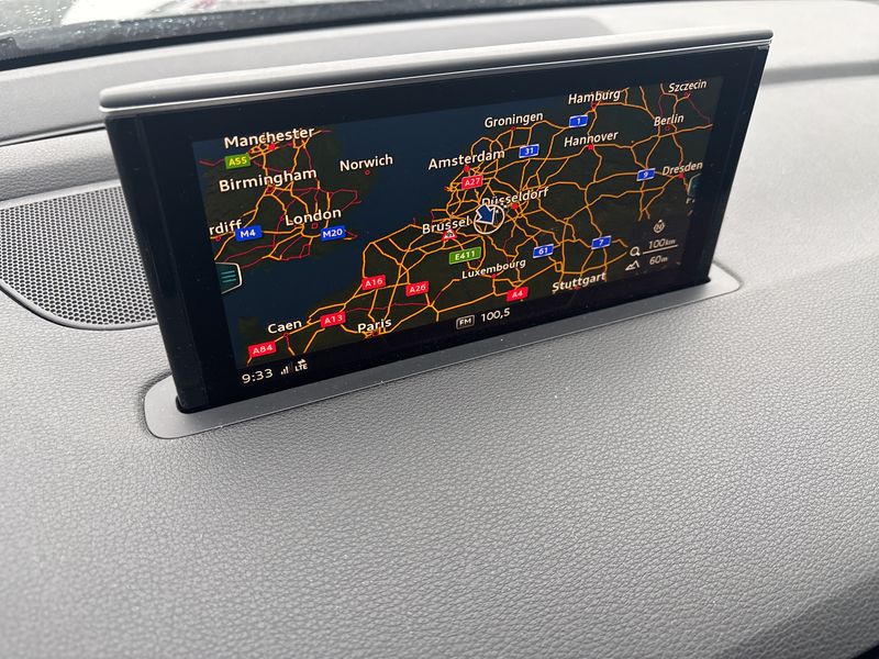 Audi Q7 3.0 TDI e-tron quattro 2016 – снимка 13
