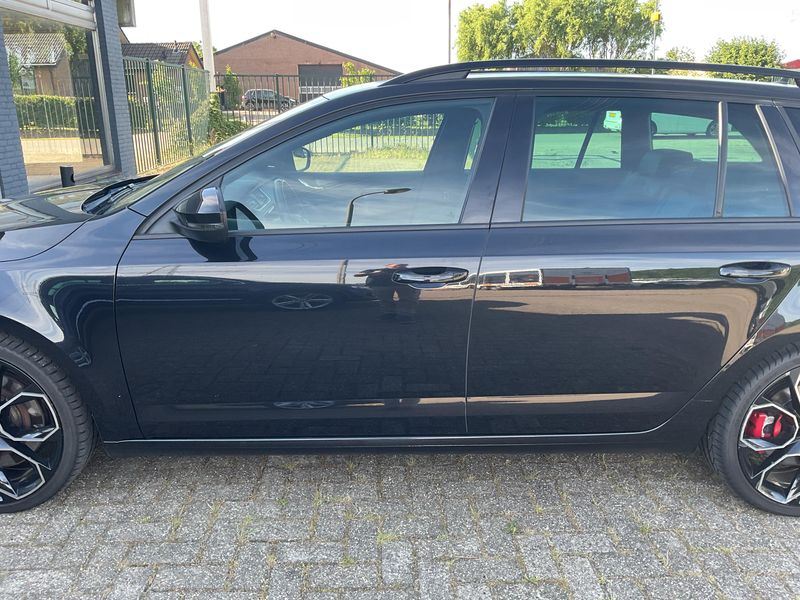 Skoda Octavia 2.0 TSI RS 245 2019 – снимка 4
