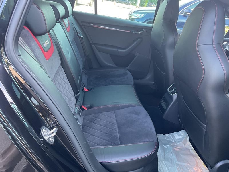 Skoda Octavia 2.0 TSI RS 245 2019 – снимка 19