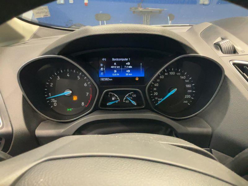 Ford Grand C-Max 1.5 EcoBoost Titanium 2016 – снимка 18