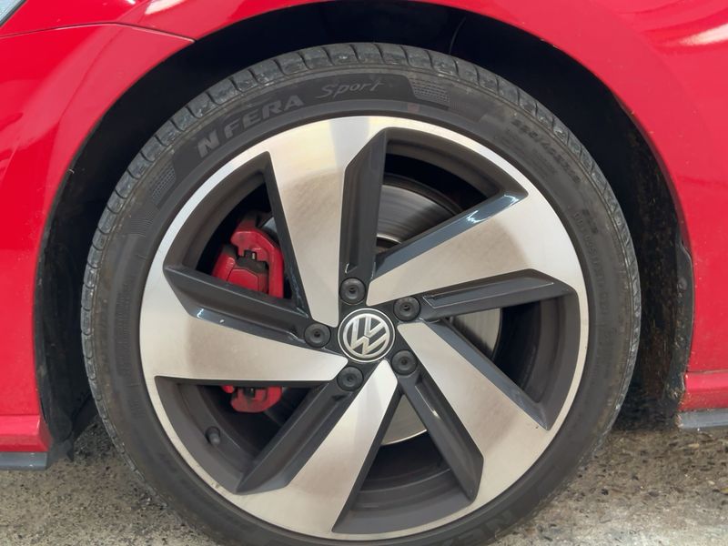 Volkswagen Golf VII 2.0 TSI GTI Performance BlueMotion Tech 2019 – снимка 3