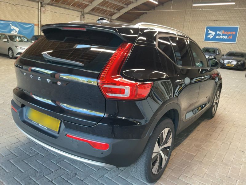 Volvo XC40 1.5 T3 Momentum Pro 2WD 2019 – снимка 8