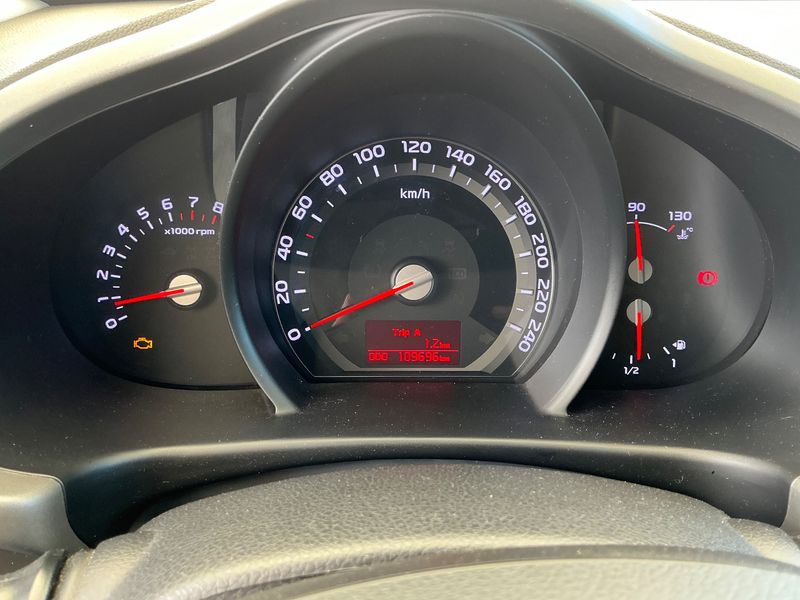Kia Sportage 1.6 GDI Attract 2WD 2014 – снимка 18