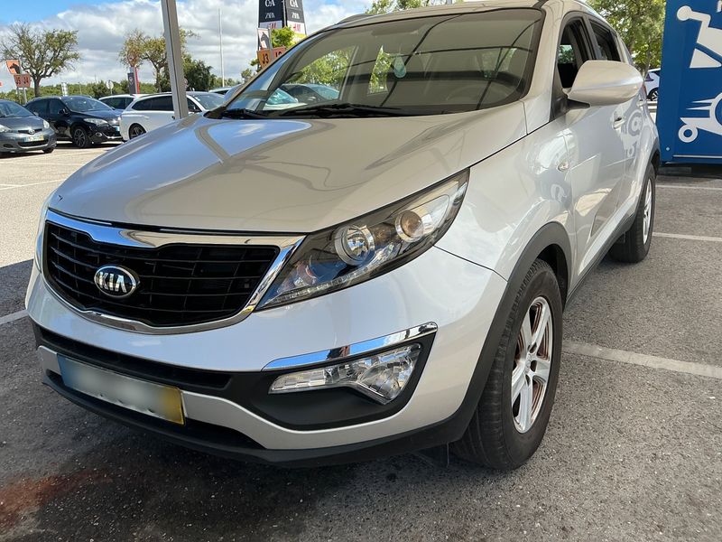 Kia Sportage 1.6 GDI Attract 2WD 2014 – снимка 2