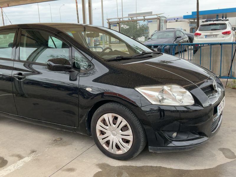 Toyota Auris 2.0 D-4D Sol 2008 – снимка 12