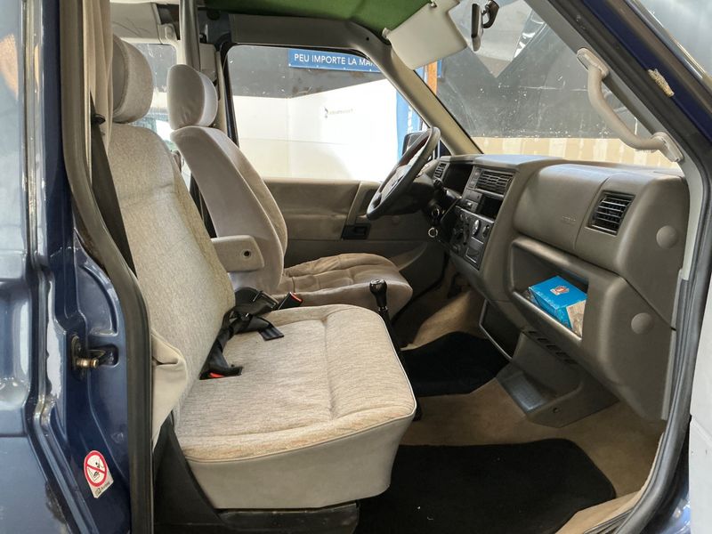 Volkswagen T4 Multivan 2.5 TDI 1997 – снимка 3