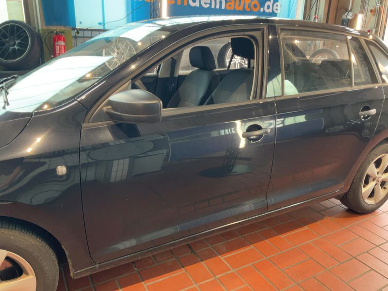Skoda Rapid Spaceback 1.2 TSI Active 2015 – снимка 4