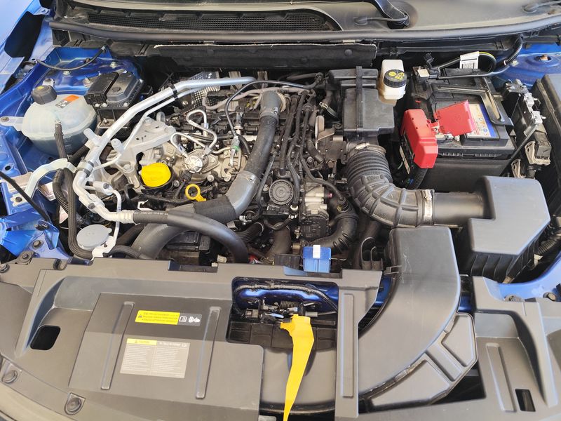 Nissan Qashqai 1.3 DIG-T Mild-Hybrid N-Connecta 2025 – снимка 8