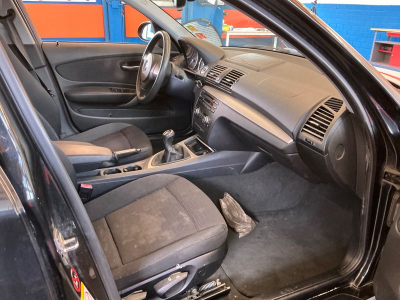 BMW 1er 118d 2008 – снимка 3