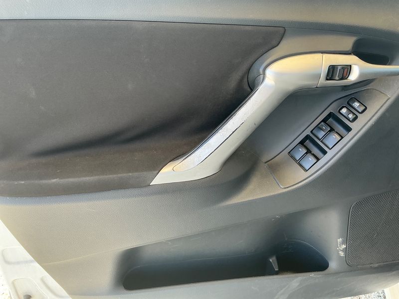 Toyota Verso 2.0 D-4D Active 2011 – снимка 29