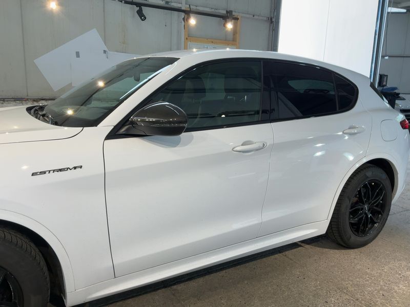 Alfa Romeo Stelvio 2.0 Turbo Estrema Q4 2022 – снимка 4