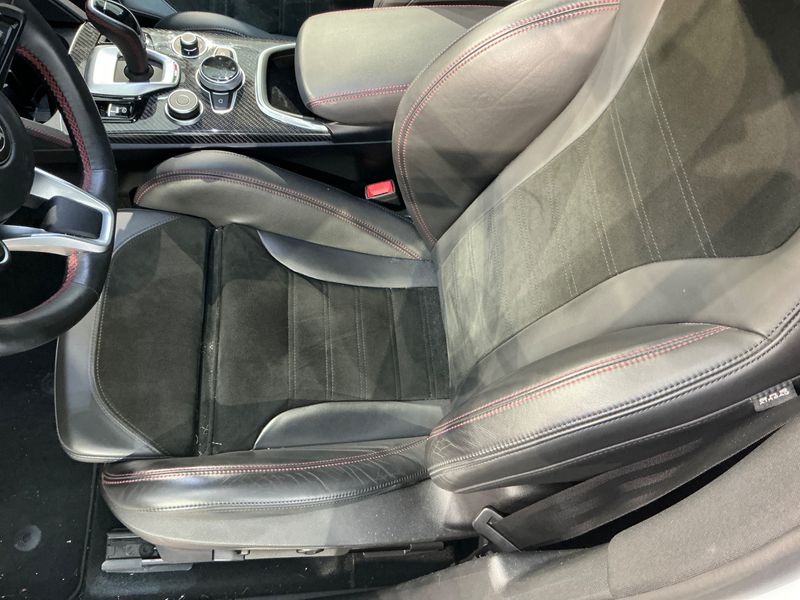 Alfa Romeo Stelvio 2.0 Turbo Estrema Q4 2022 – снимка 29