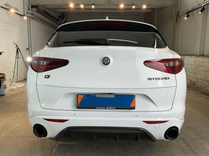 Alfa Romeo Stelvio 2.0 Turbo Estrema Q4 2022 – снимка 7