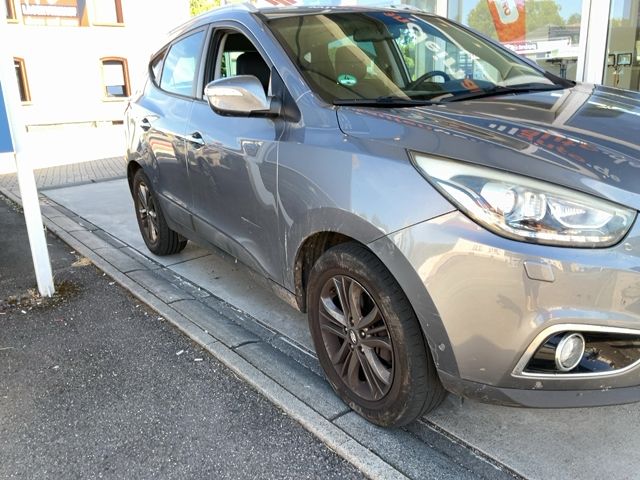 Hyundai ix35 2.0 CRDi Style AWD 2015 – снимка 12