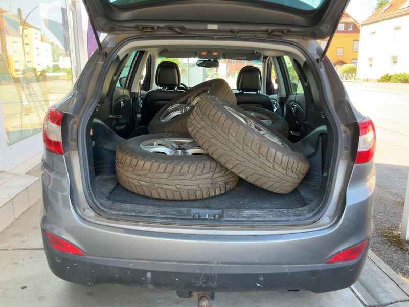 Hyundai ix35 2.0 CRDi Style AWD 2015 – снимка 16