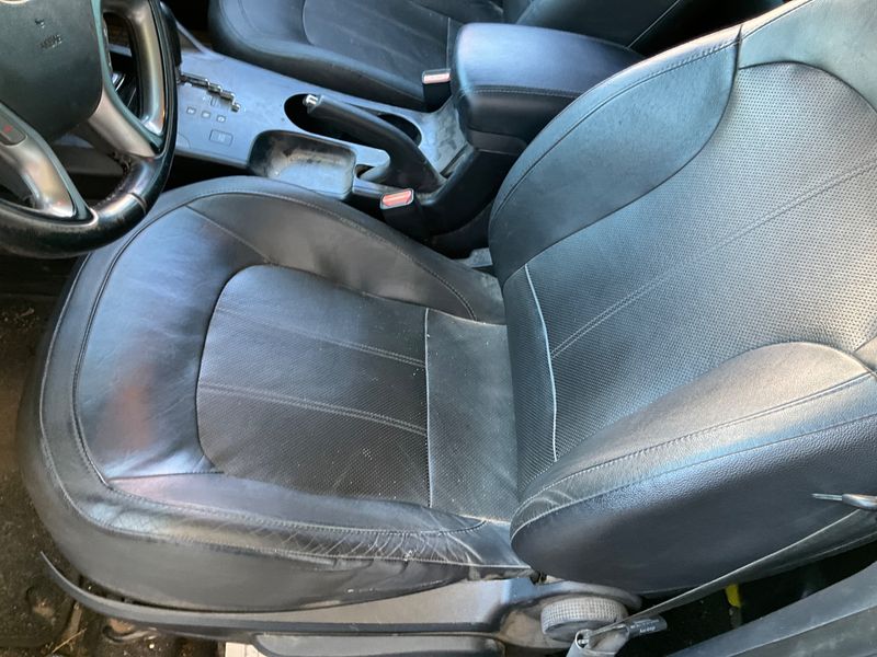 Hyundai ix35 2.0 CRDi Style AWD 2015 – снимка 41