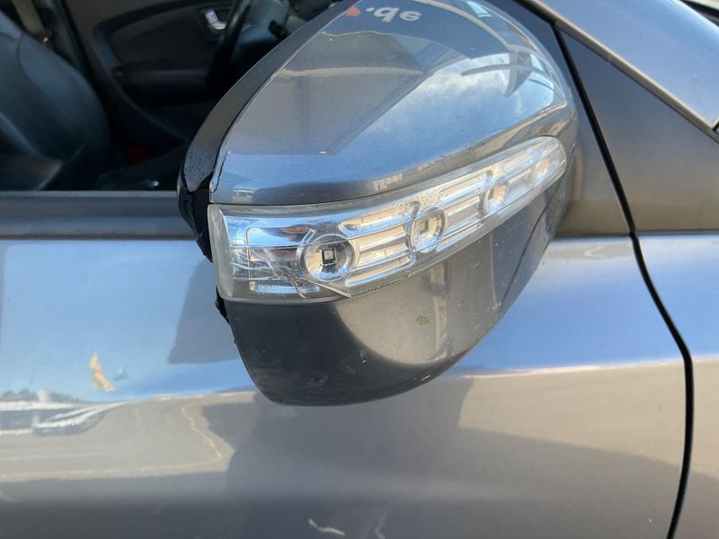 Hyundai ix35 2.0 CRDi Style AWD 2015 – снимка 27