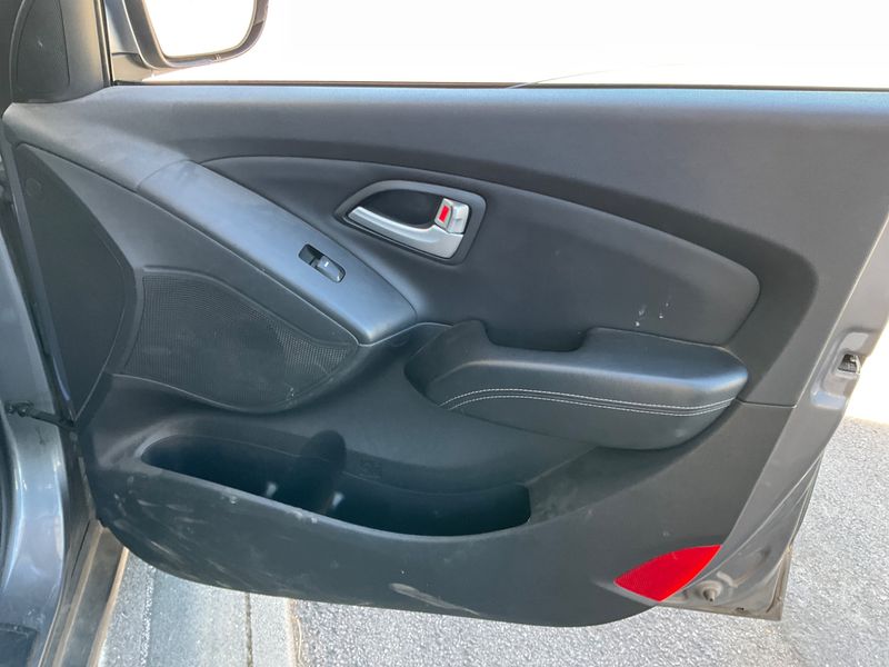 Hyundai ix35 2.0 CRDi Style AWD 2015 – снимка 31