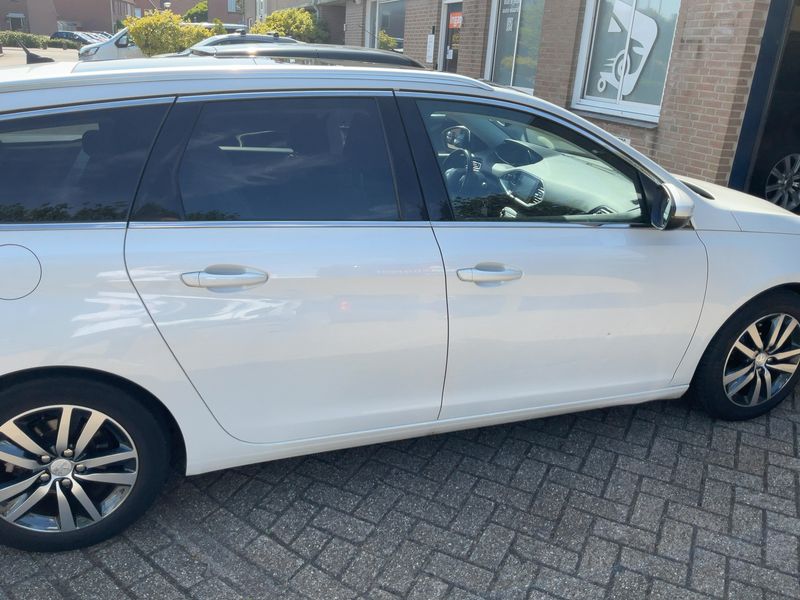 Peugeot 308 1.6 Blue-HDi Business-Line 2014 – снимка 10