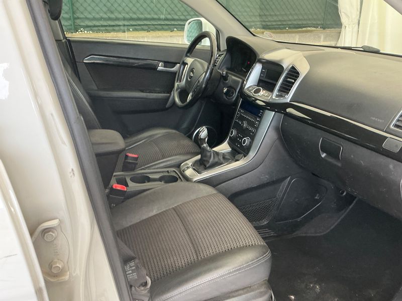 Chevrolet Captiva 2.2 Diesel D LT 2WD 2011 – снимка 3