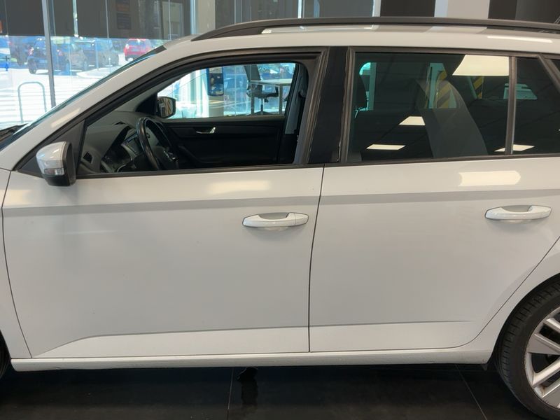 Skoda Fabia 1.4 TDI Ambition 2015 – снимка на щета