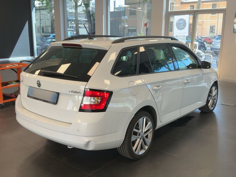 Skoda Fabia 1.4 TDI Ambition 2015 – снимка на щета